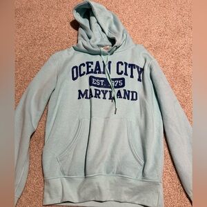 Ocean City Maryland Men's Hoodie in Light Blue